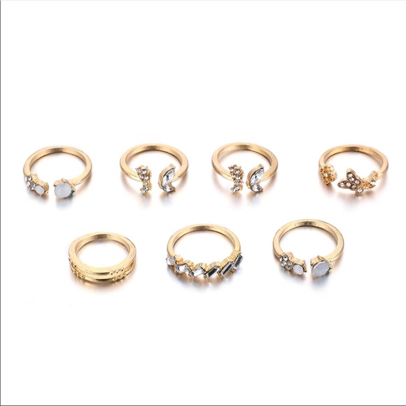 Butterfly ♡ 7 Crystal Midi Rings GIFT SET - Picture 4 of 7